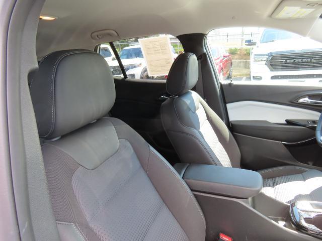 2024 Chevrolet Trax FWD LT