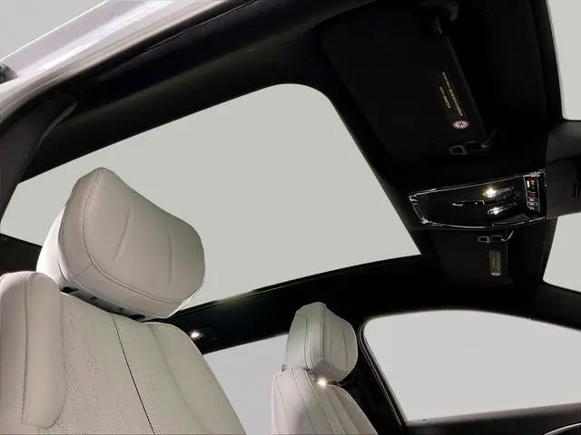 2026 Cadillac iQ Luxury AWD