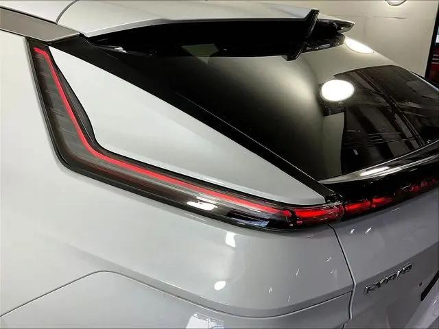 2026 Cadillac iQ Luxury AWD