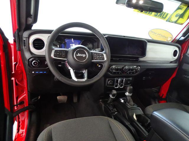 2025 Jeep Wrangler 4xe Sahara 4xe