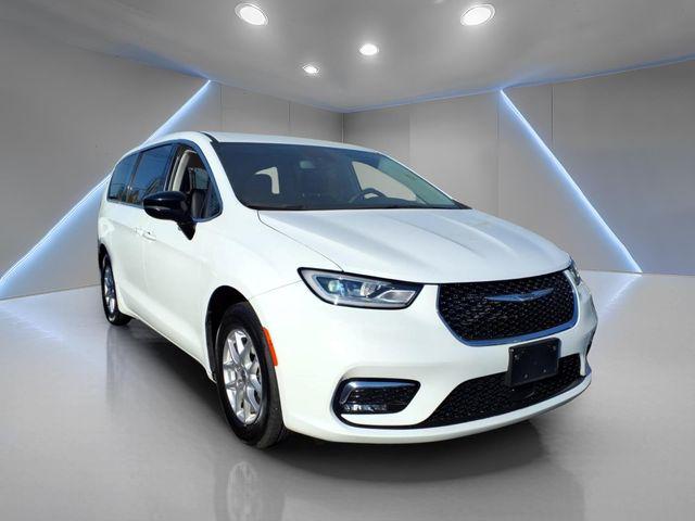 2024 Chrysler Pacifica Touring L 2024 Chrysler Pacifica Touring L