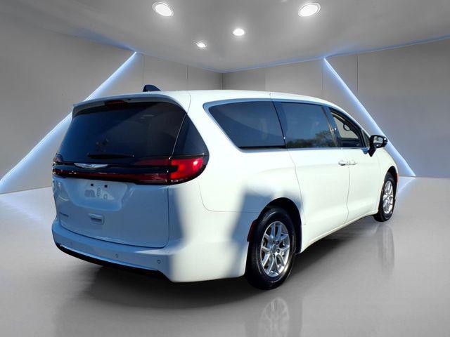 2024 Chrysler Pacifica Touring L 2024 Chrysler Pacifica Touring L
