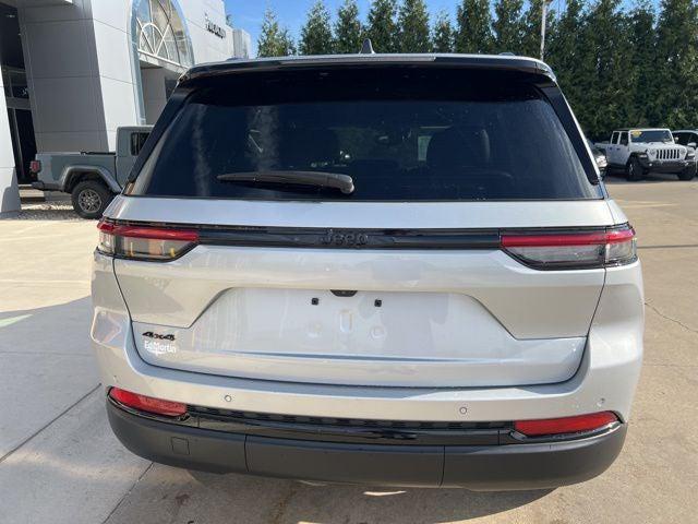 2024 Jeep Grand Cherokee Altitude 4x4