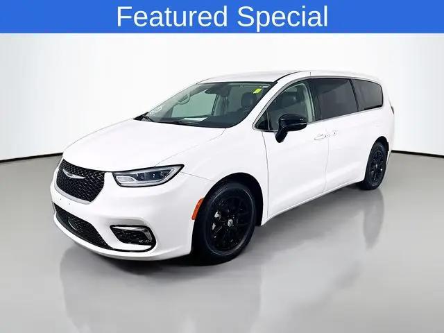2024 Chrysler Pacifica Touring L for sale in Alcoa, TN