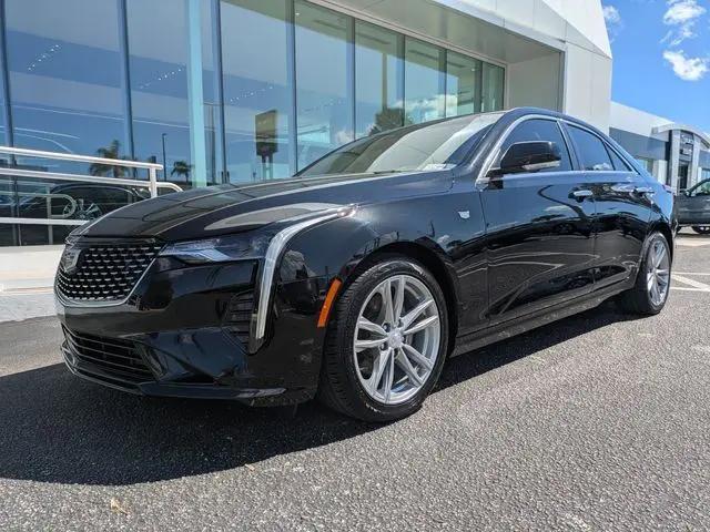 2023 Cadillac CT4 Luxury