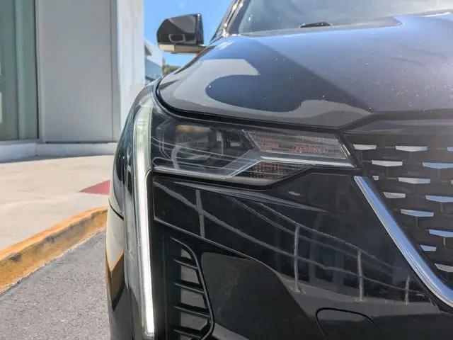 2023 Cadillac CT4 Luxury