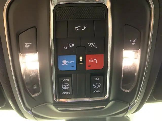 2023 Jeep Grand Cherokee Altitude 4x4