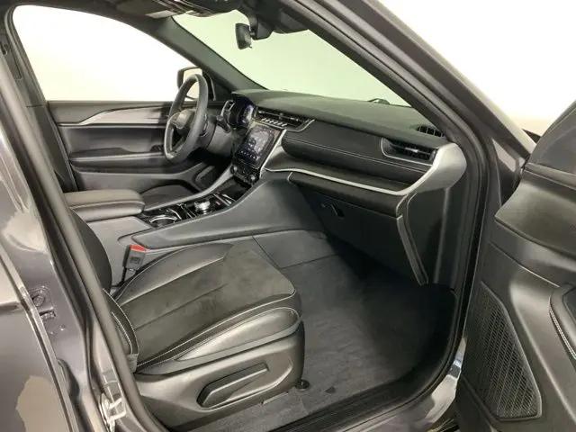 2023 Jeep Grand Cherokee Altitude 4x4