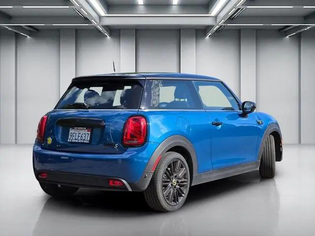 2023 MINI SE Hardtop Cooper