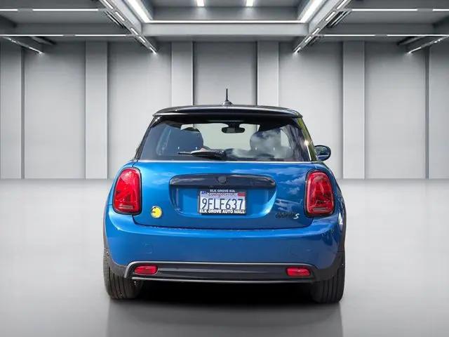 2023 MINI SE Hardtop Cooper