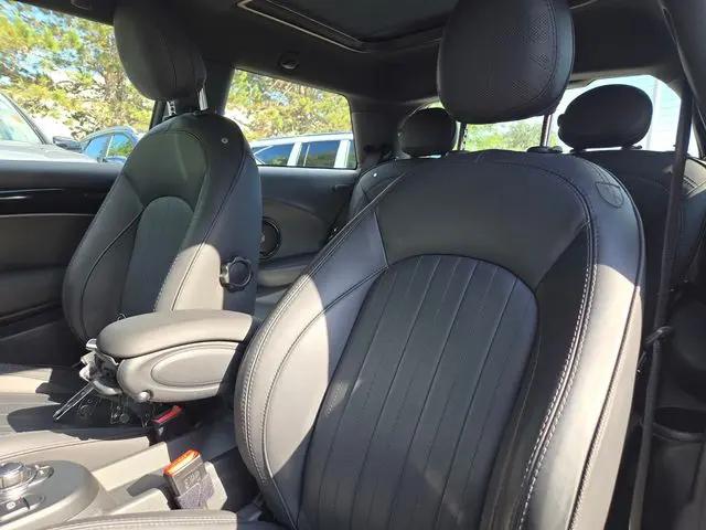 2023 MINI SE Hardtop Cooper