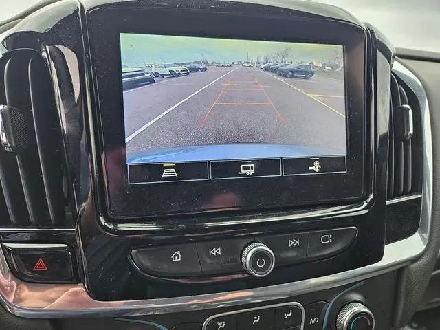 2023 Chevrolet Traverse FWD LT Cloth