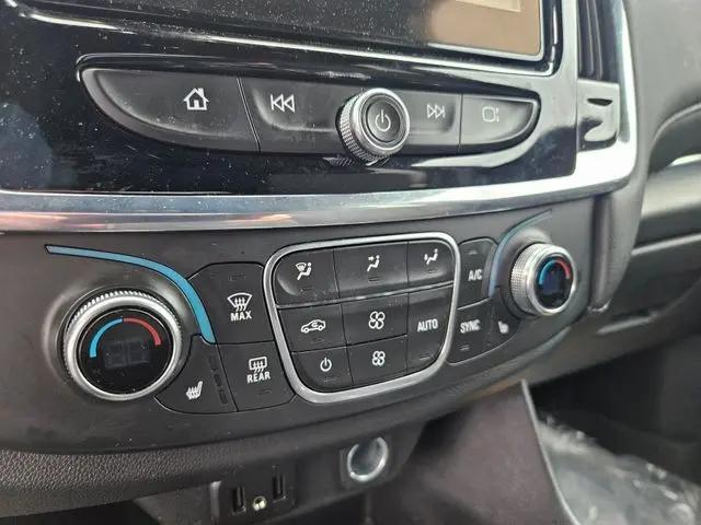 2023 Chevrolet Traverse FWD LT Cloth