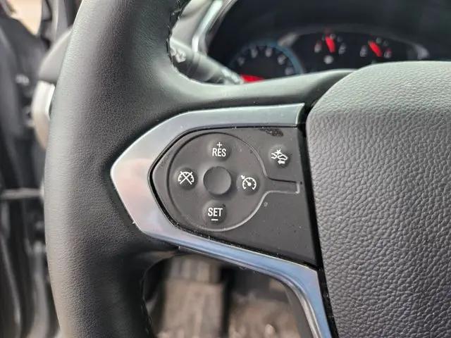 2023 Chevrolet Traverse FWD LT Cloth