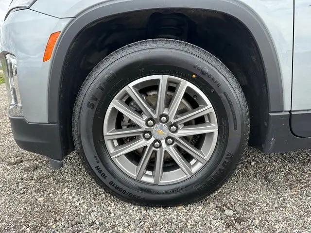 2023 Chevrolet Traverse FWD LT Cloth