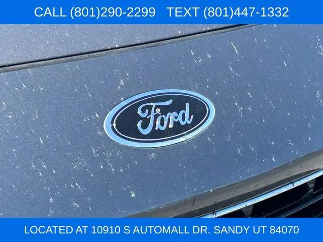 2021 Ford Escape SEL