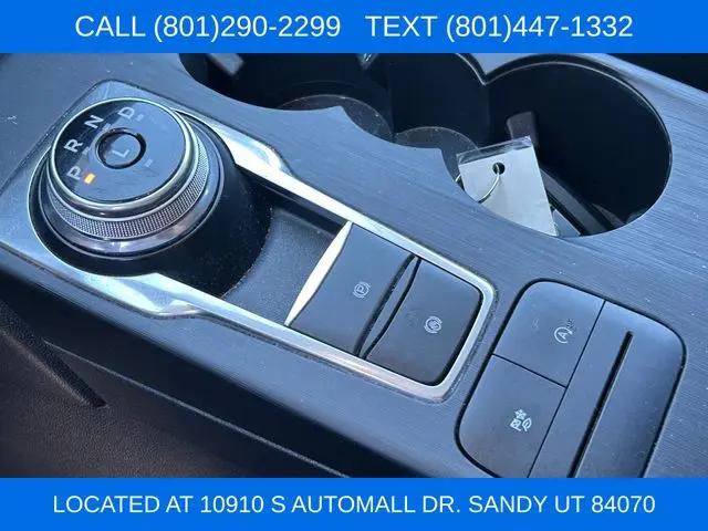 2021 Ford Escape SEL