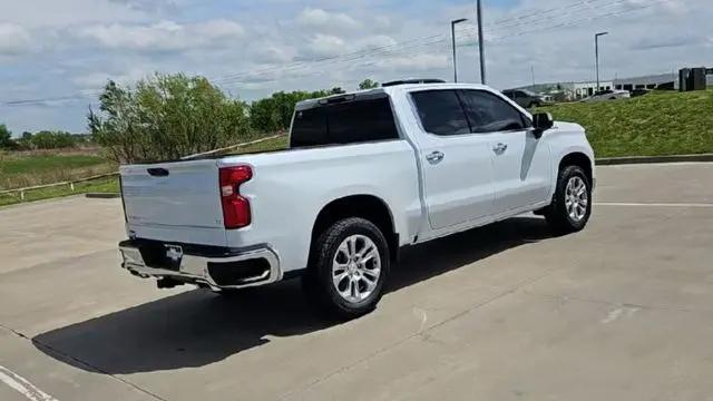 2026 Chevrolet Silverado 1500 4WD Crew Cab Short Bed LTZ