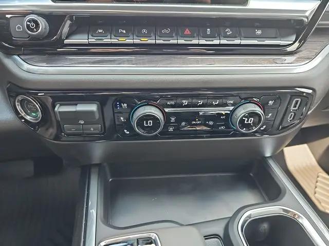 2026 Chevrolet Silverado 1500 4WD Crew Cab Short Bed LTZ