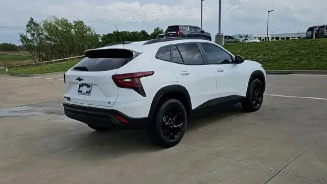 2026 Chevrolet Trax FWD LT