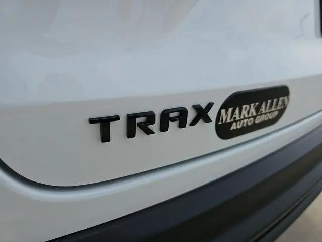 2026 Chevrolet Trax FWD LT