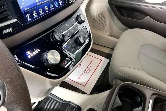 2017 Chrysler Pacifica Touring Plus
