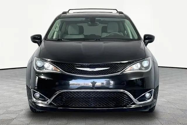 2017 Chrysler Pacifica Touring Plus