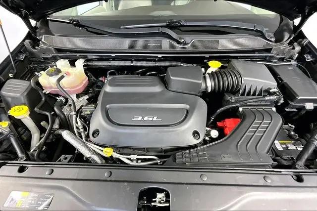 2017 Chrysler Pacifica Touring Plus