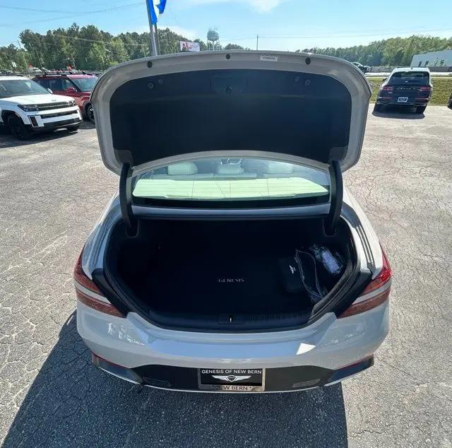 2026 Genesis G70 2.5T RWD