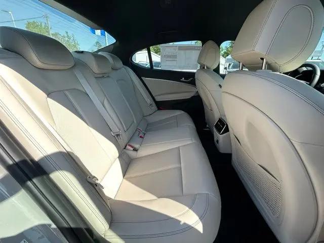 2026 Genesis G70 2.5T RWD