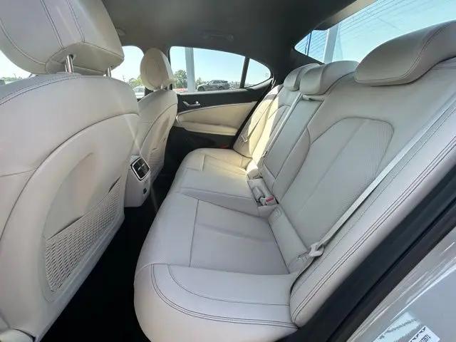 2026 Genesis G70 2.5T RWD