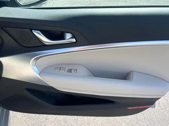 2026 Genesis G70 2.5T RWD