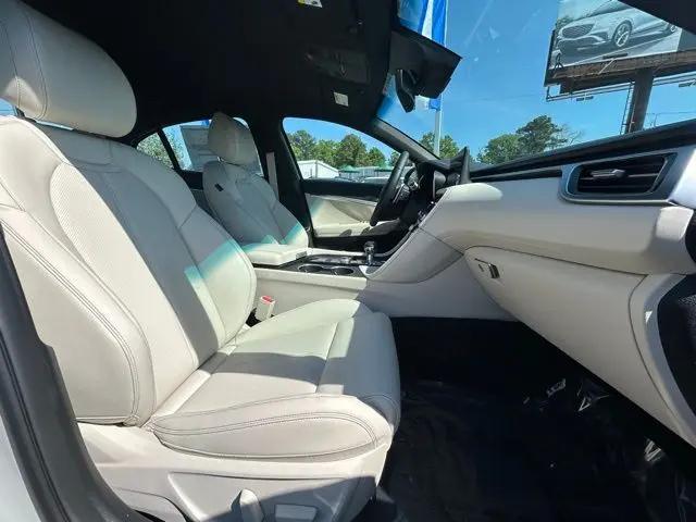2026 Genesis G70 2.5T RWD
