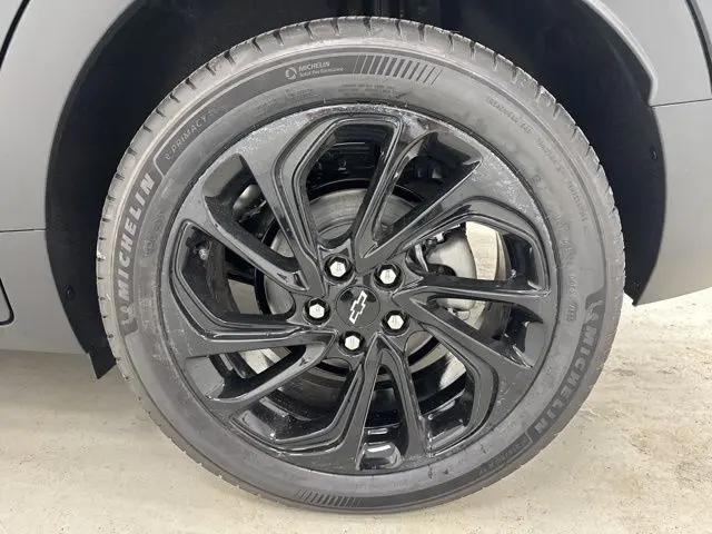 2027 Chevrolet Bolt RS FWD