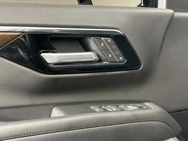 2025 Chevrolet Tahoe 4WD High Country