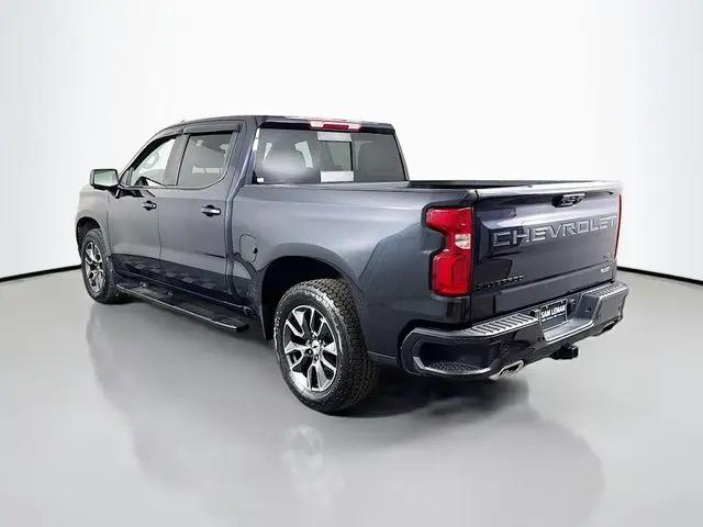 2022 Chevrolet Silverado 1500 4WD Crew Cab Short Bed RST