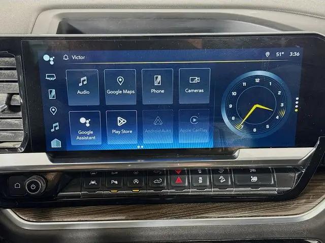 2022 Chevrolet Silverado 1500 4WD Crew Cab Short Bed RST
