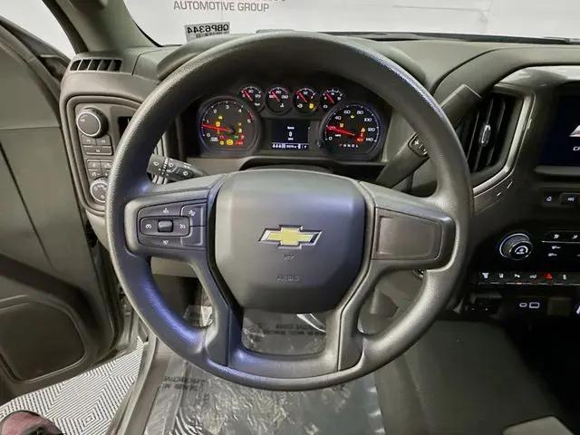 2025 Chevrolet Silverado 2500HD 4WD Crew Cab Standard Bed Custom