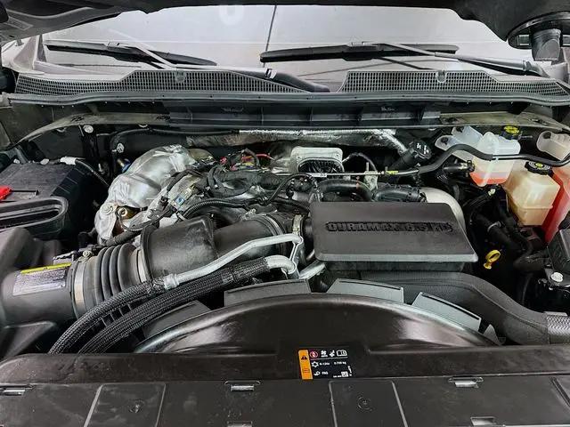 2025 Chevrolet Silverado 2500HD 4WD Crew Cab Standard Bed Custom