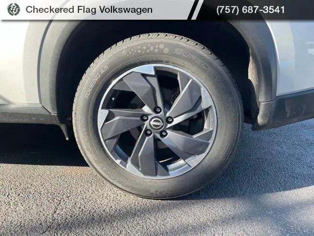 2024 Nissan Rogue SV FWD