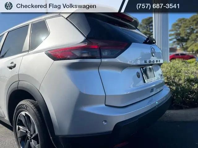2024 Nissan Rogue SV FWD
