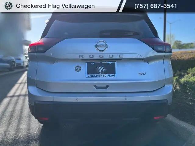 2024 Nissan Rogue SV FWD