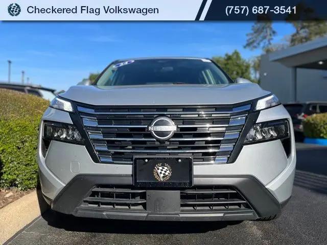 2024 Nissan Rogue SV FWD
