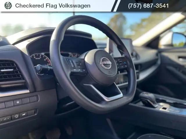 2024 Nissan Rogue SV FWD
