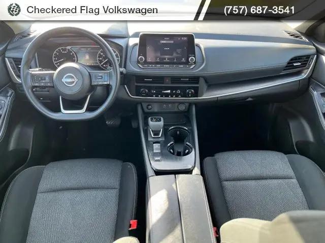 2024 Nissan Rogue SV FWD