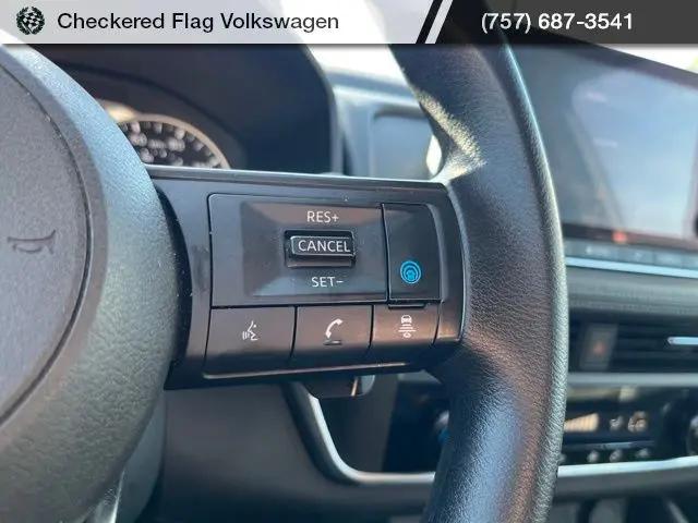 2024 Nissan Rogue SV FWD