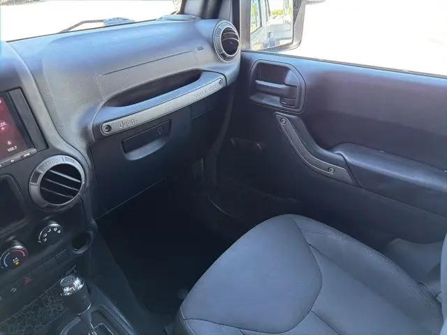 2017 Jeep Wrangler Unlimited Sport 4x4