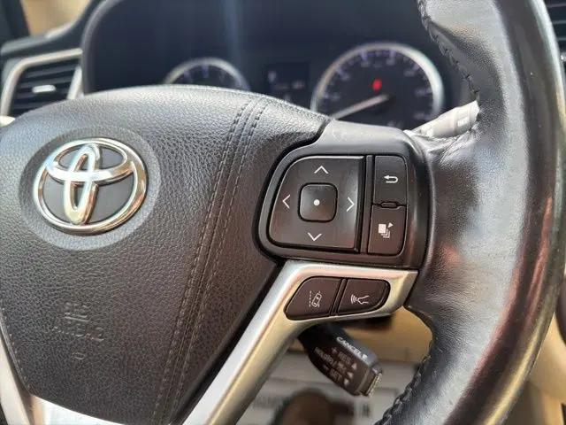2017 Toyota Highlander Limited