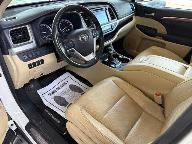 2017 Toyota Highlander Limited