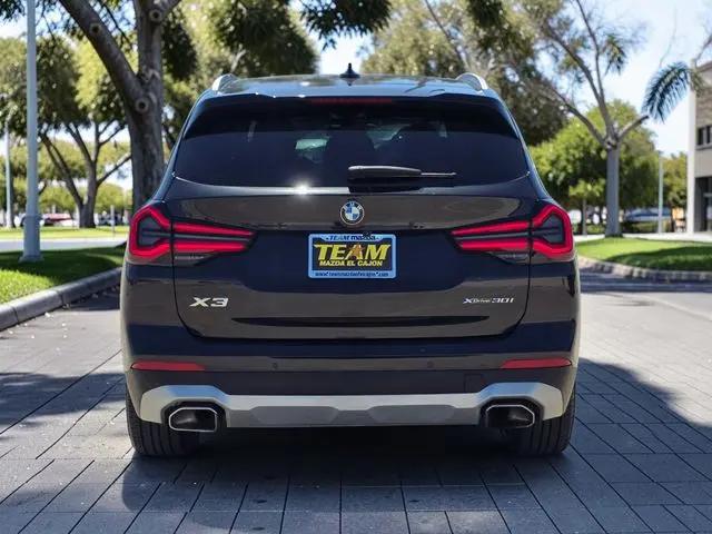 2023 BMW X3 xDrive30i